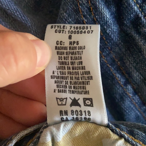 Lucky Brand Straight Leg Jeans - Picture 9 of 9